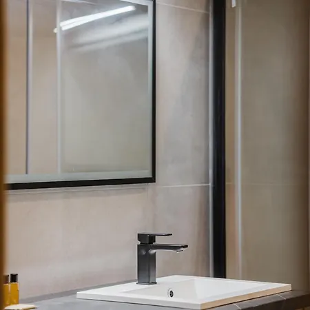 Osiedle Piastowskie Mezzanine By Bookinghost * Poznań